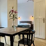 Apartment Bphomes *